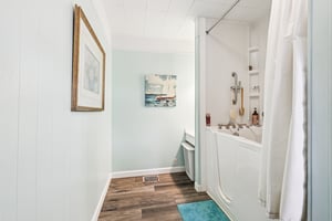 S East St-S0807-022.jpg