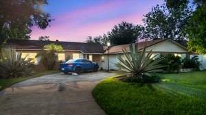 2934 Marathon Ave, Orlando, FL 32805 (1) day to dusk.jpeg