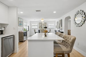 W Ellis Dr-S0107-023.jpg