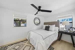 W Ellis Dr-S0107-035.jpg