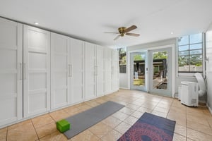 W Ellis Dr-S0107-043.jpg