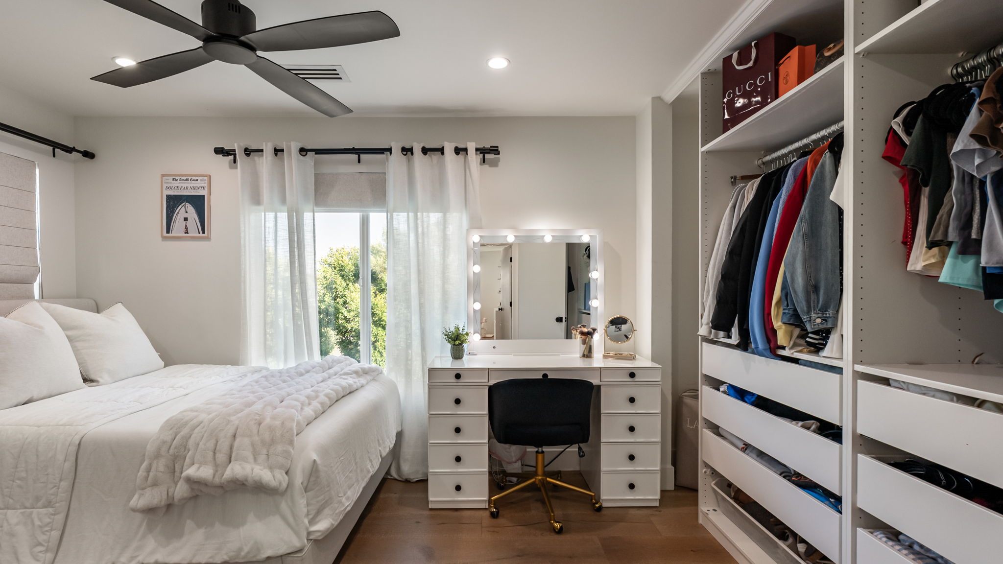  Photo 80