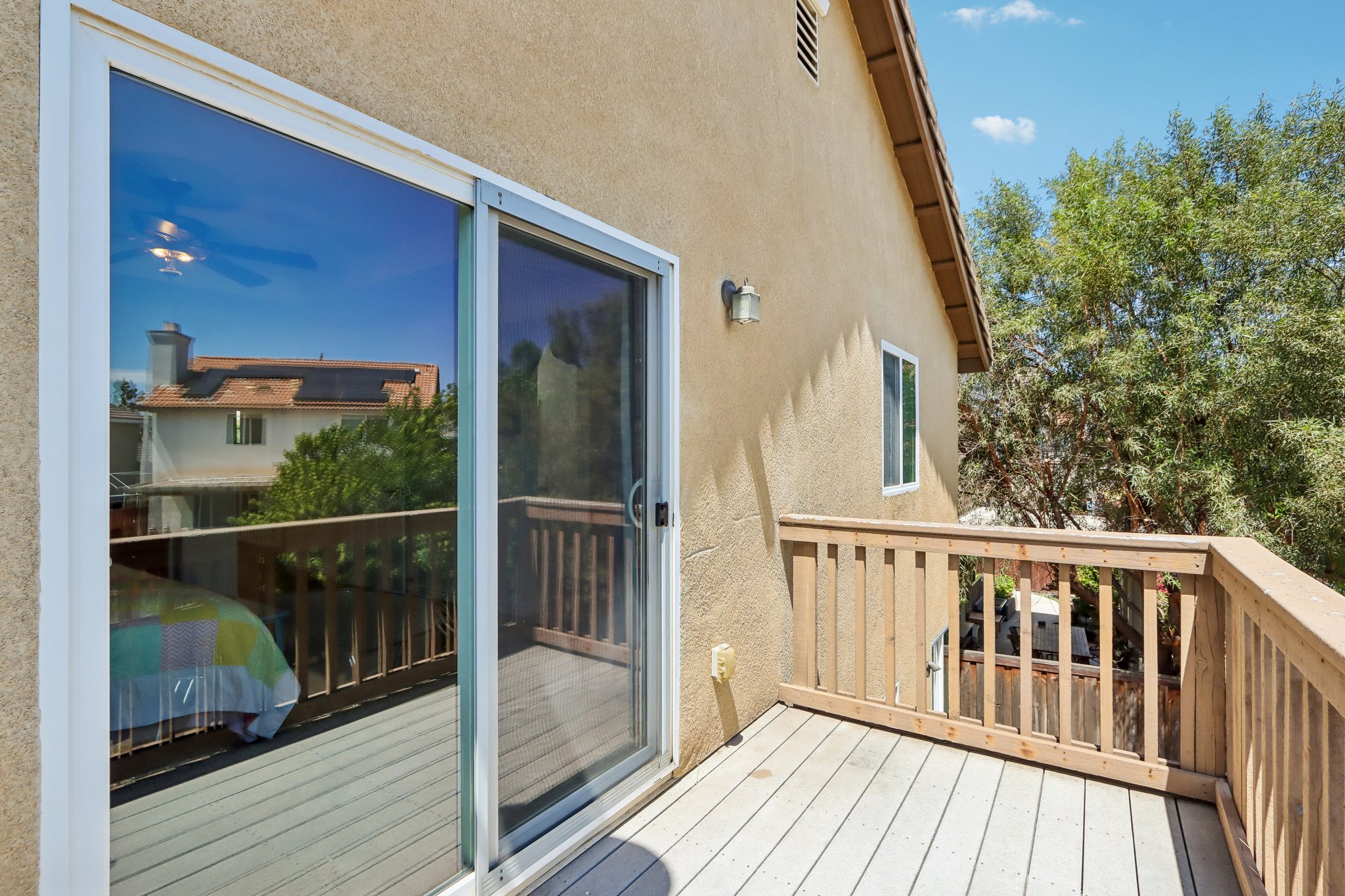 Grande Vista Ave-S2504-042.jpg