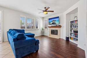 Grande Vista Ave-S2504-008.jpg