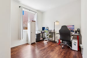 Grande Vista Ave-S2504-018.jpg