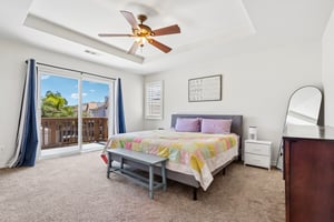 Grande Vista Ave-S2504-034.jpg