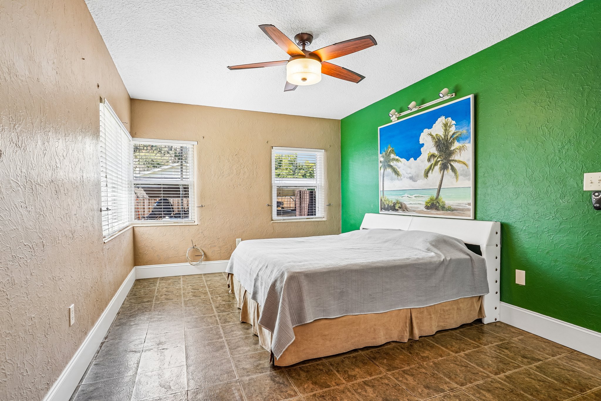 Lake Joanna Dr-S1606-018.jpg