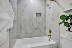  Photo 39