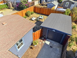  Photo 40