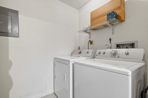  Photo 37