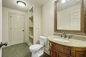  Photo 48
