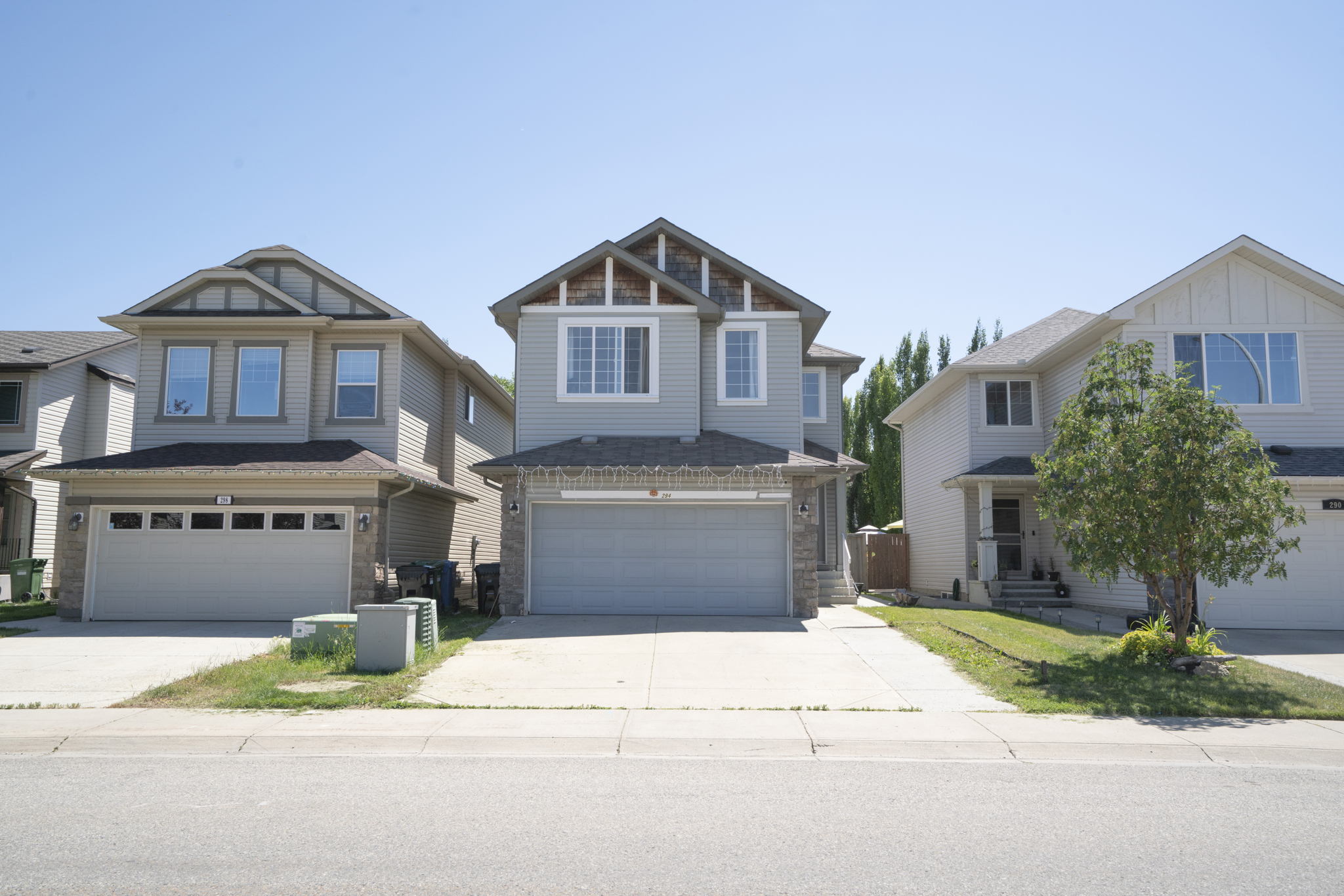 294 Cranston Way SE, Calgary, AB T3M 1K5, Canada