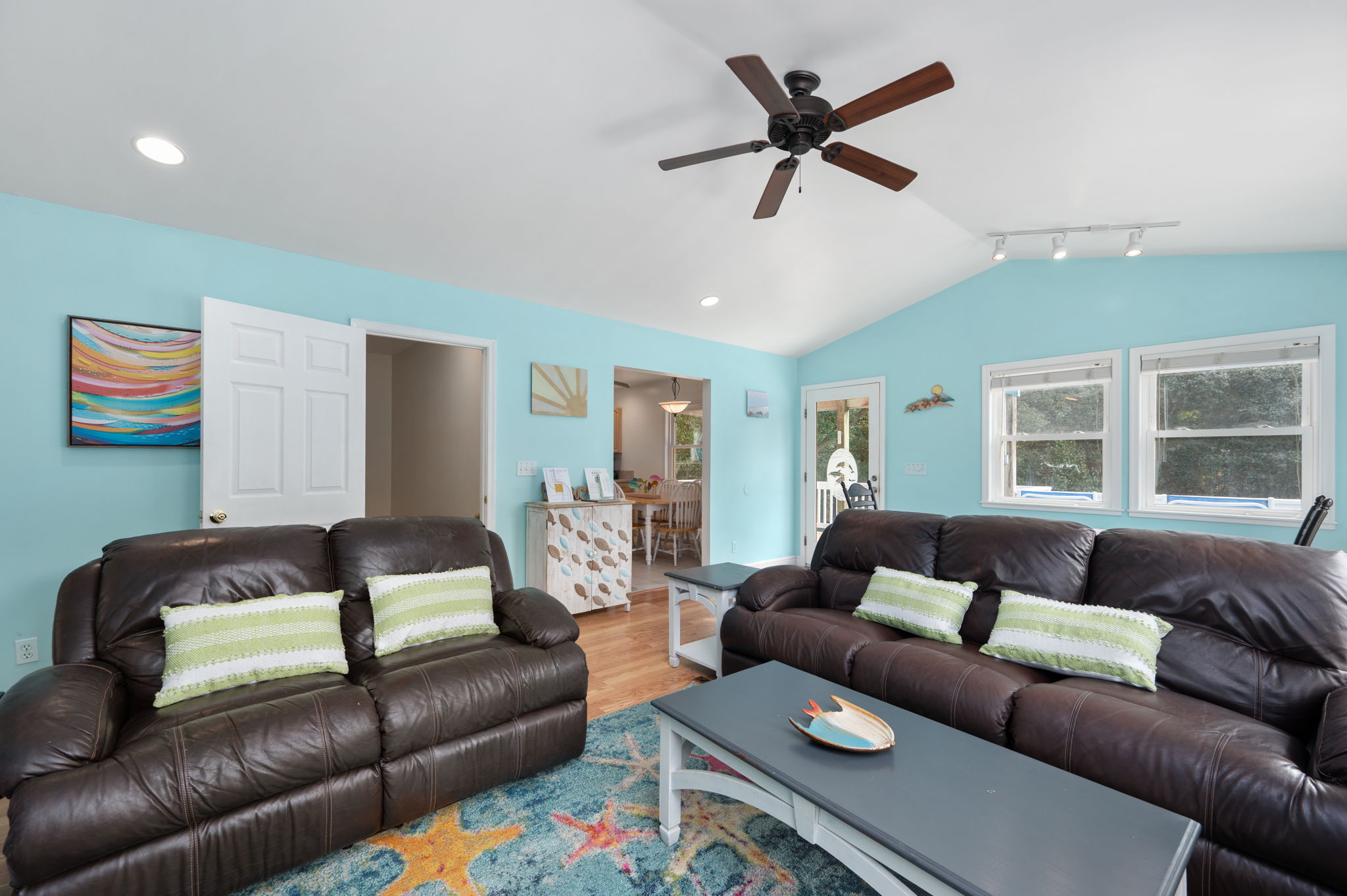 215-Duck-Rd-TL-Living-V6