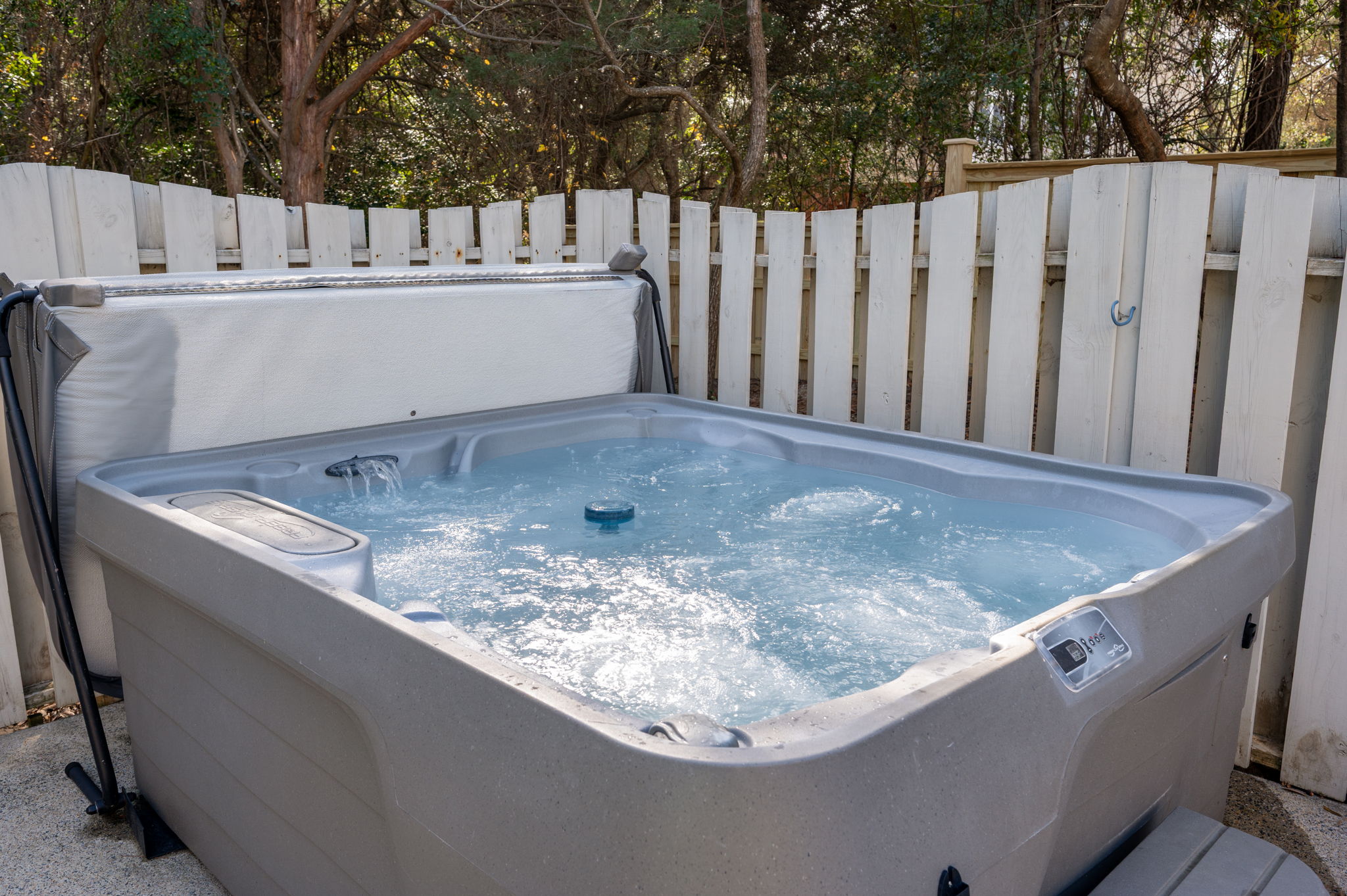 215-Duck-Rd-Private-Pool-Hot-Tub-V2