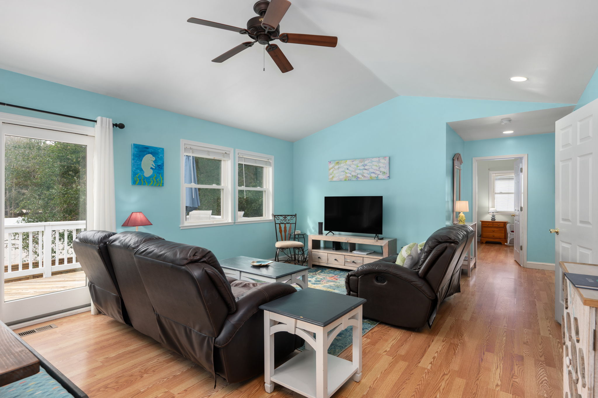 215-Duck-Rd-TL-Living