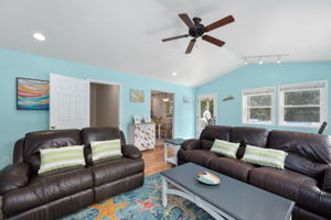 215-Duck-Rd-TL-Living-V6