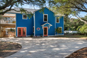 215-Duck-Rd-Front-Exterior-V3