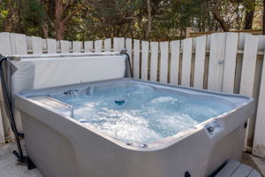 215-Duck-Rd-Private-Pool-Hot-Tub-V2