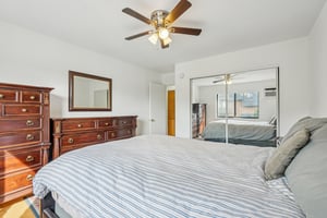 High Ave-S0110-021.jpg
