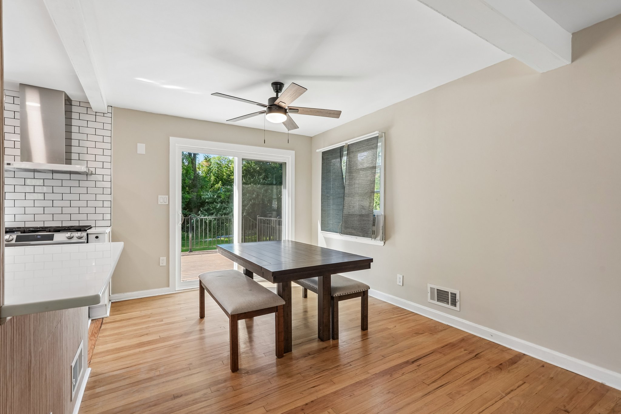 Orangeburg Rd-S0809-008.jpg