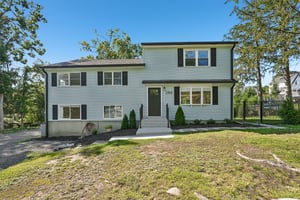 Orangeburg Rd-S0809-001.jpg