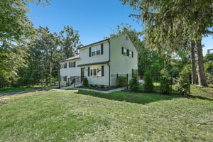 Orangeburg Rd-S0809-003.jpg