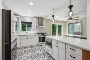 Orangeburg Rd-S0809-014.jpg