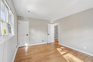 Orangeburg Rd-S0809-023.jpg