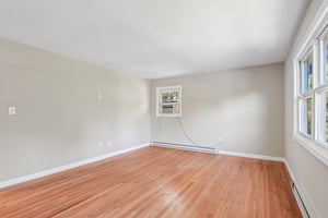 Orangeburg Rd-S0809-040.jpg