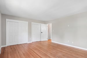 Orangeburg Rd-S0809-042.jpg