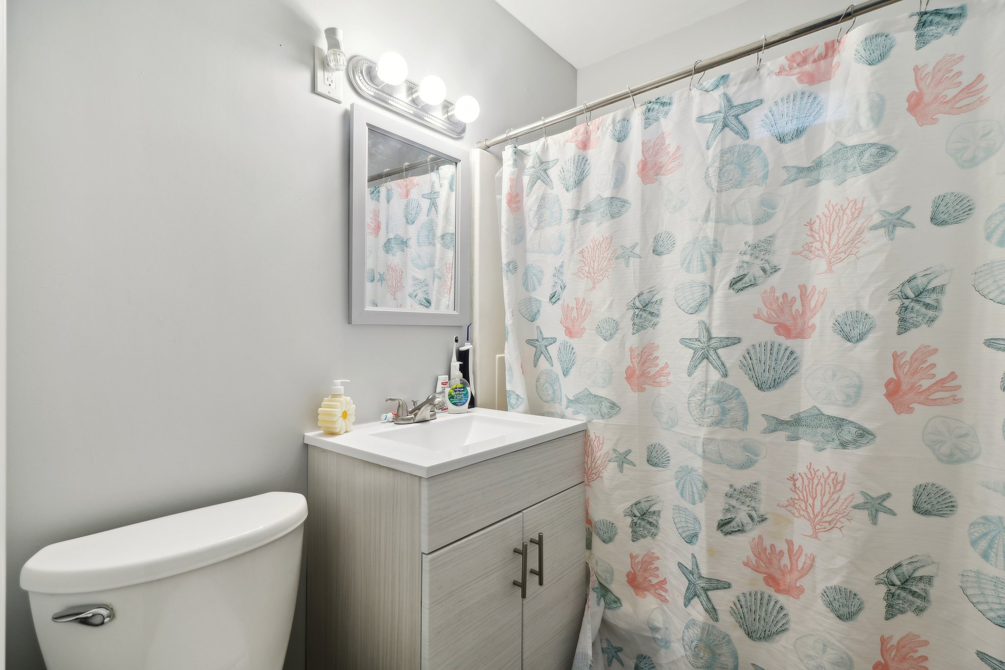 Stonehaven Dr-029.jpg