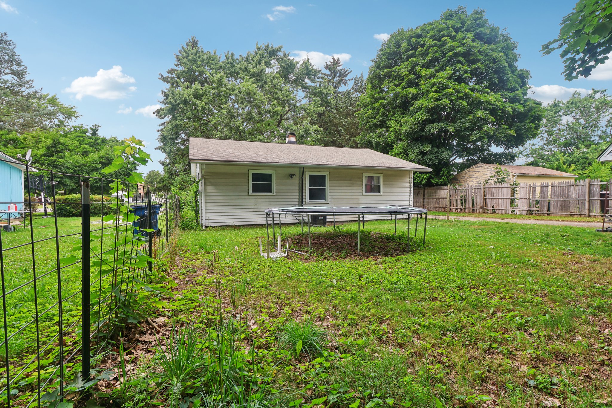 Stonehaven Dr-034.jpg