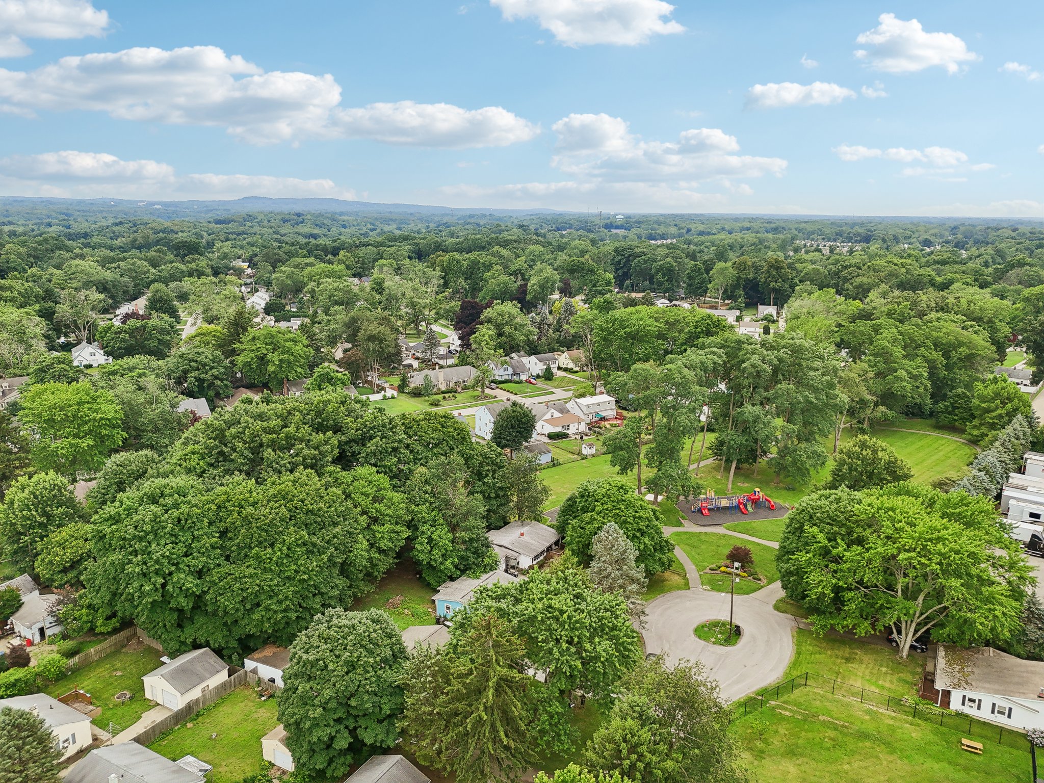 Stonehaven Dr-045.jpg