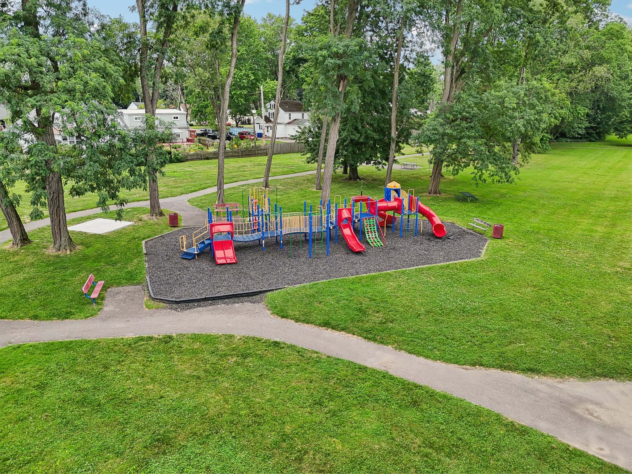 Stonehaven Dr-057.jpg
