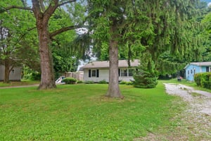 Stonehaven Dr-004.jpg
