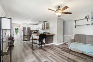 Stonehaven Dr-014.jpg