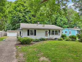 Stonehaven Dr-039.jpg