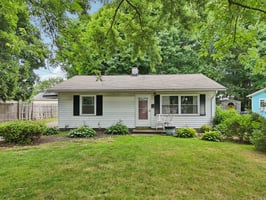 Stonehaven Dr-040.jpg