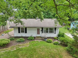 Stonehaven Dr-041.jpg