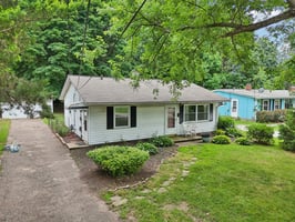 Stonehaven Dr-042.jpg