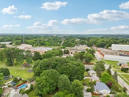 Stonehaven Dr-051.jpg