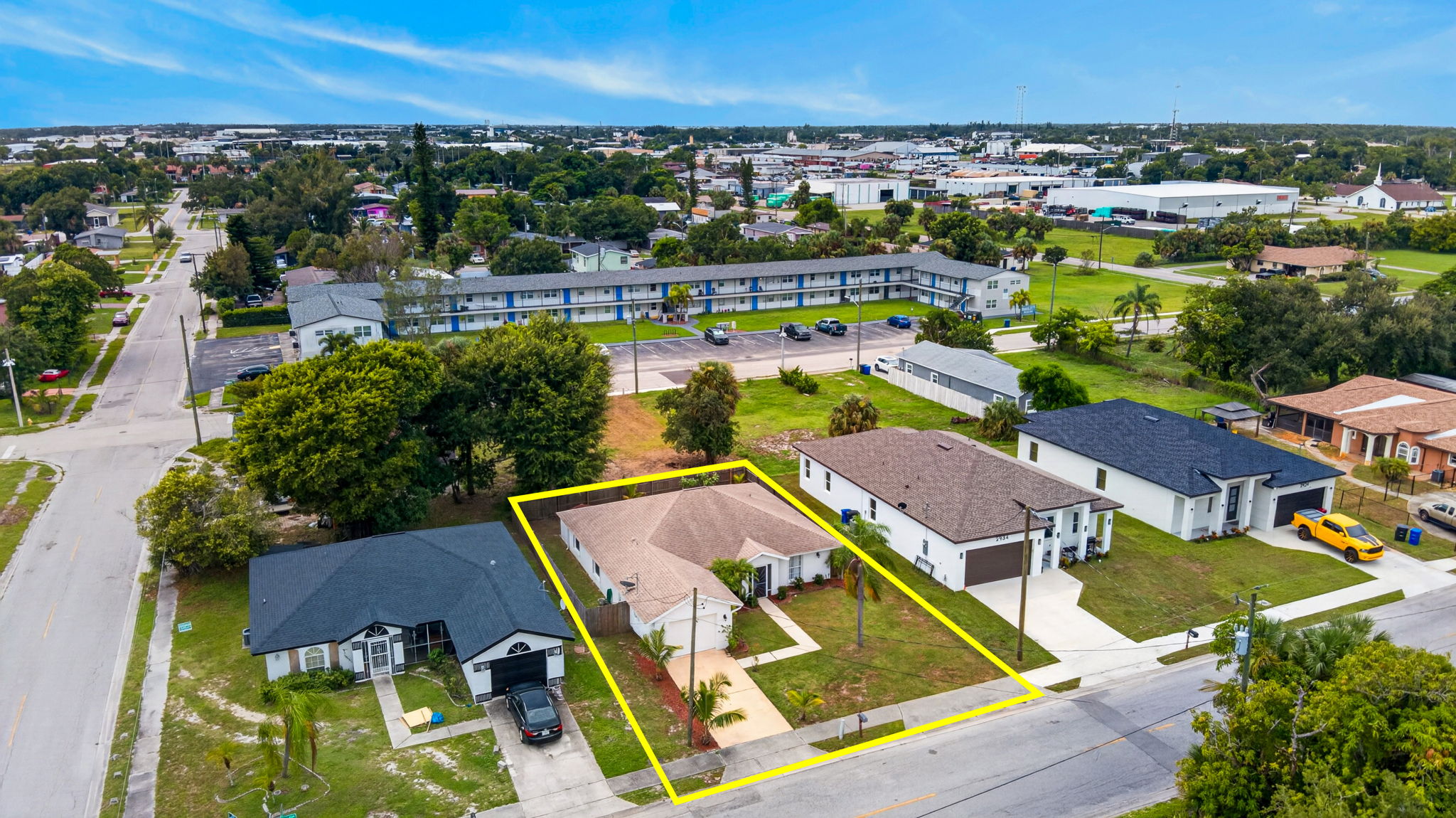 Aerial 4 -Lot Lines
