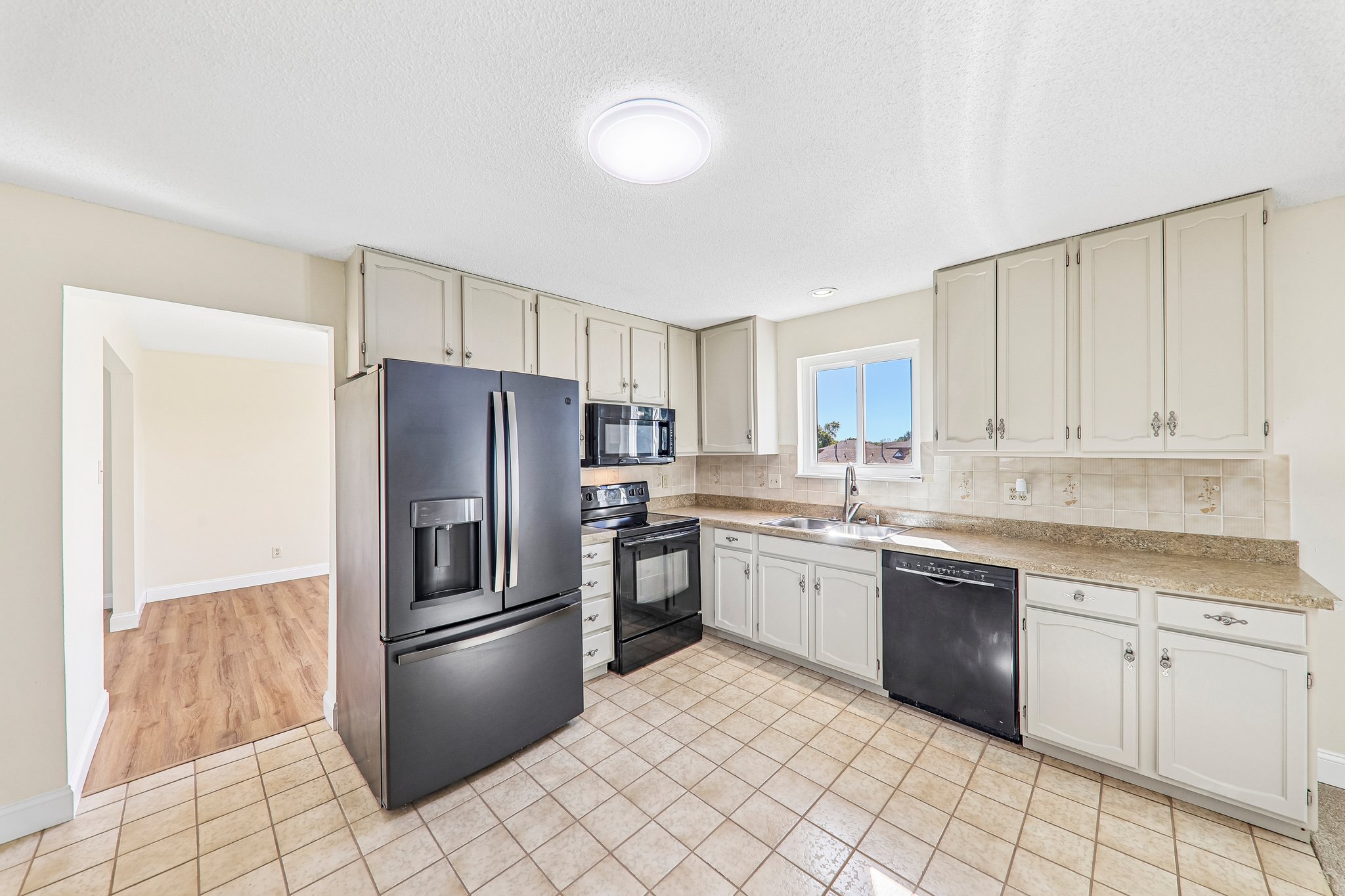 2940 Katie Ct-S2010-015.jpg
