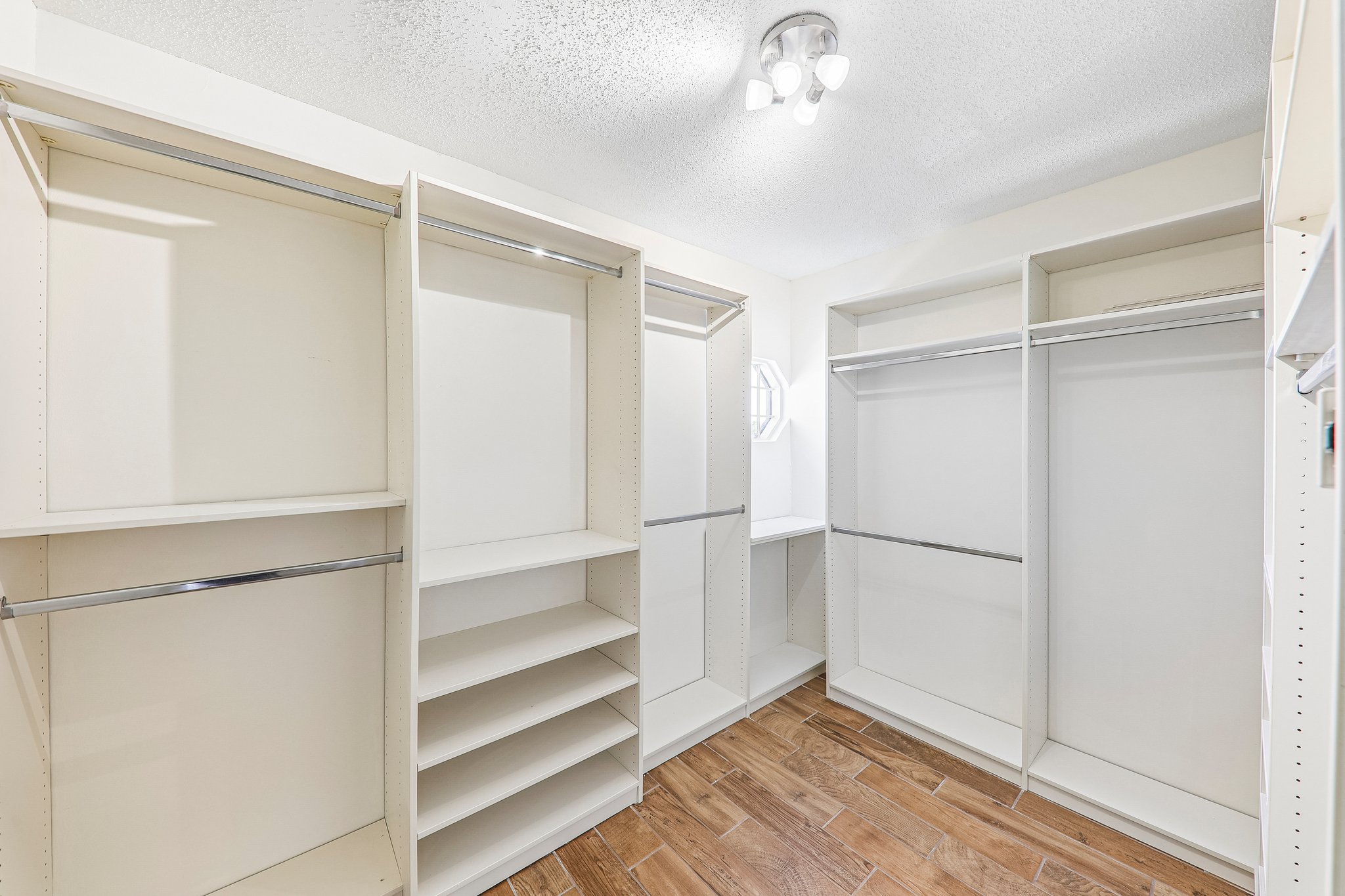 2940 Katie Ct-S2010-038.jpg
