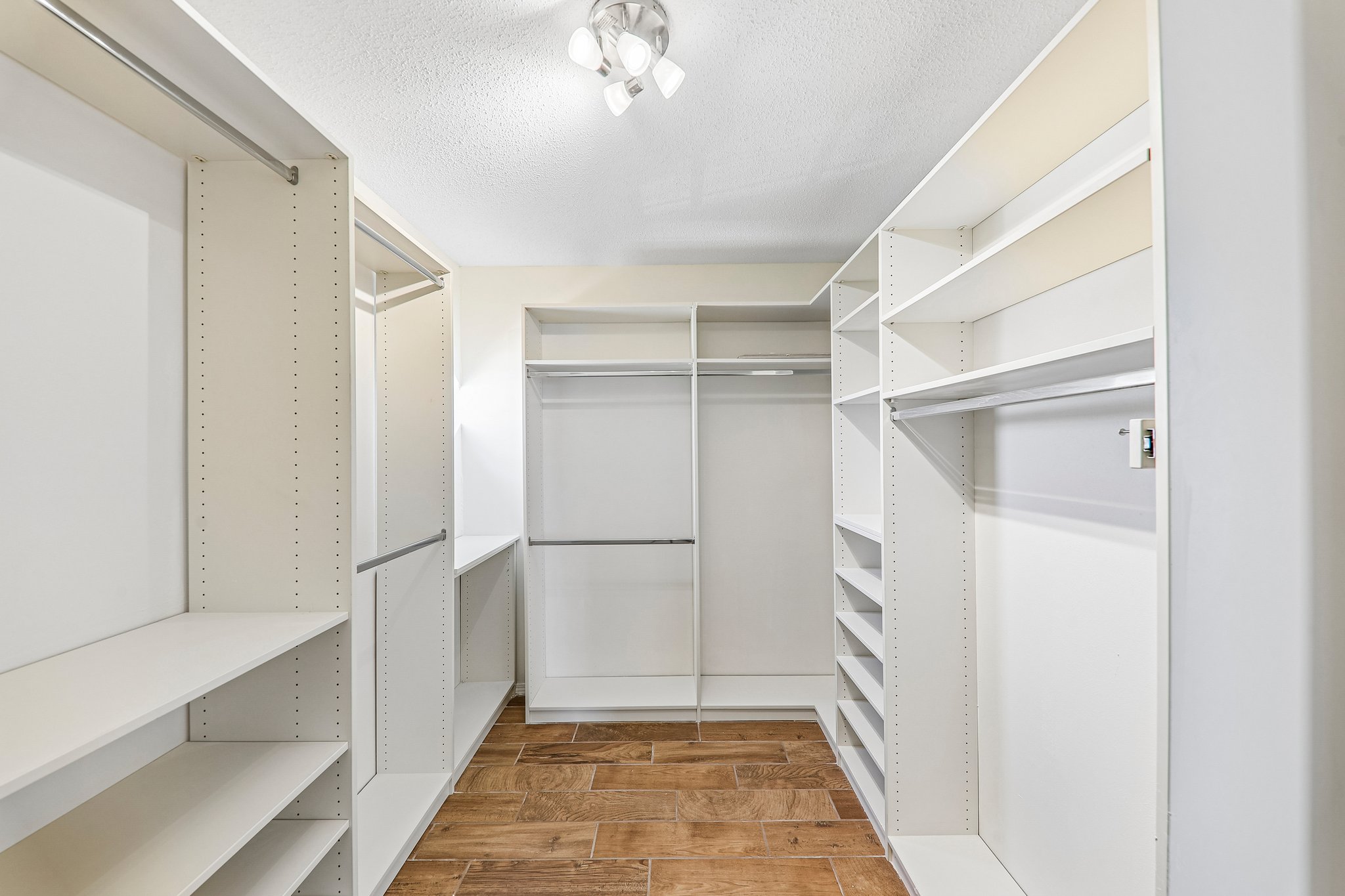 2940 Katie Ct-S2010-039.jpg
