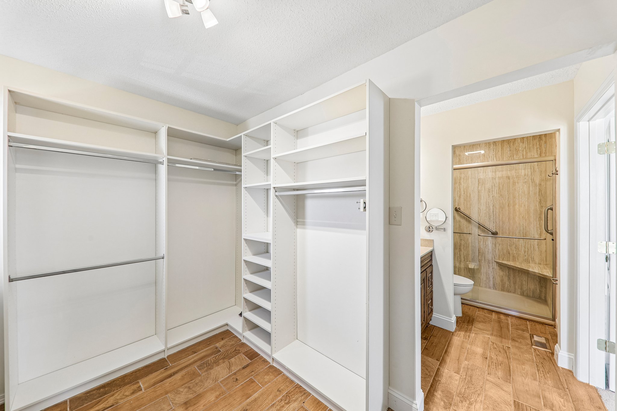 2940 Katie Ct-S2010-040.jpg