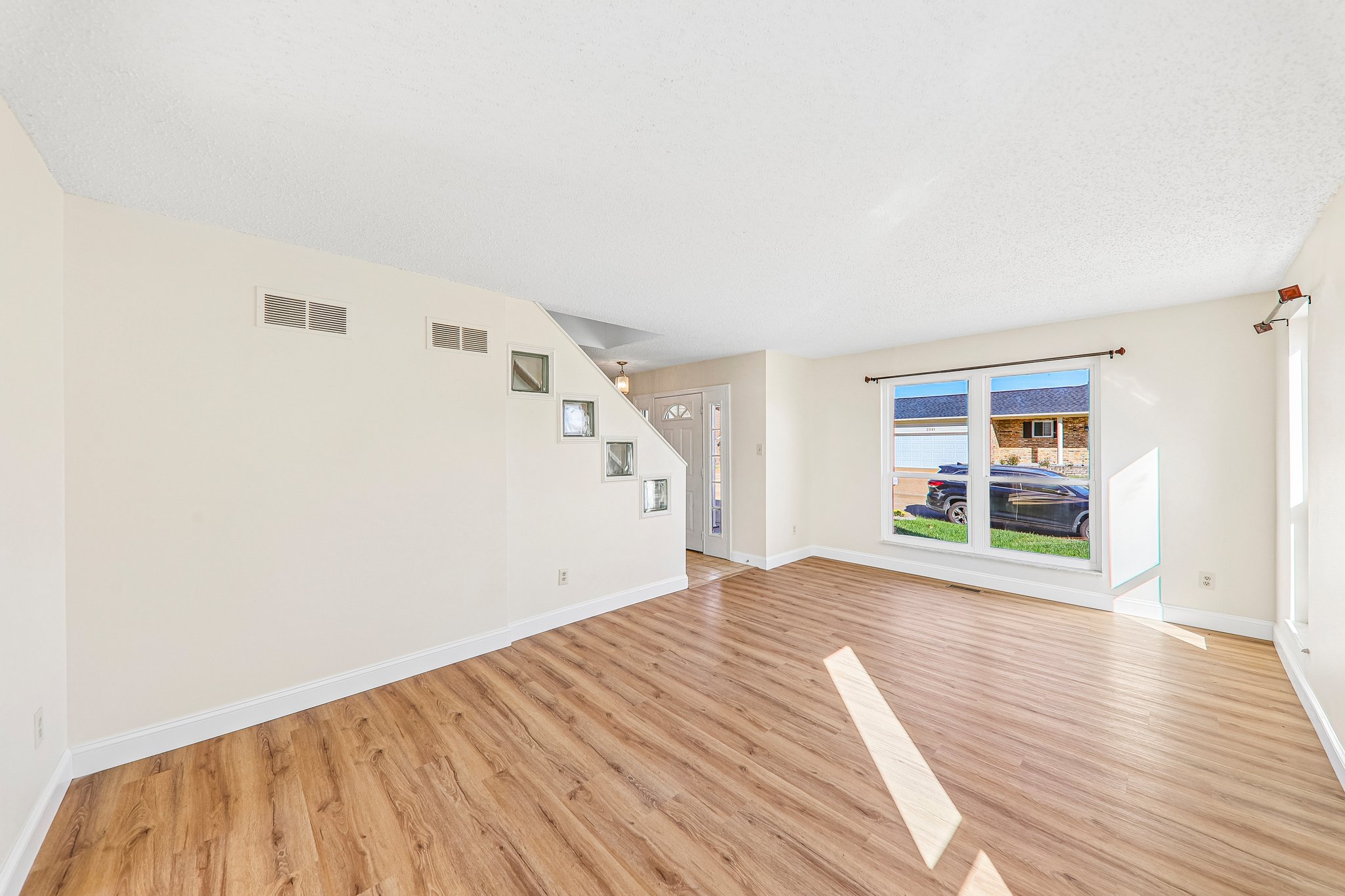 2940 Katie Ct-S2010-049.jpg