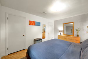  Photo 30