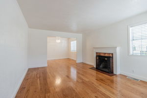 006_2940 Somerset Ave _