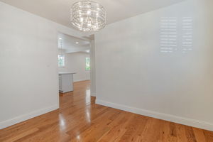021_2940 Somerset Ave _